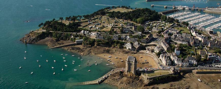 Lepetit Nid Du Mont Maison Normande Proche De La Baie Du Mont Saint Michel Pontorson Esterno foto